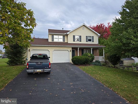 2nd image of 821 Whitner Rd