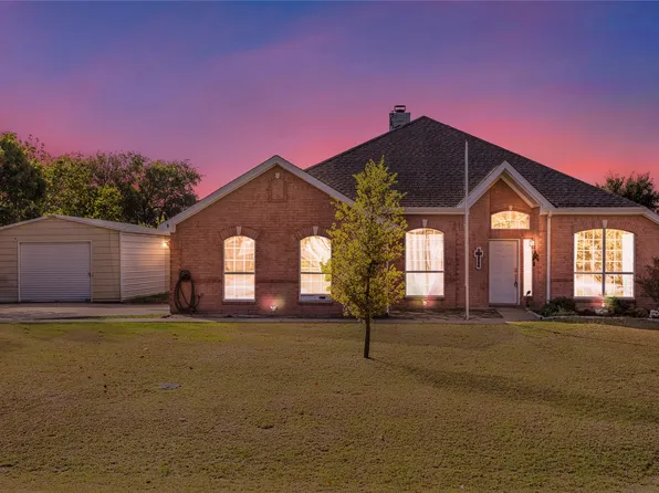730 Mason Ln, Waxahachie, TX 75167