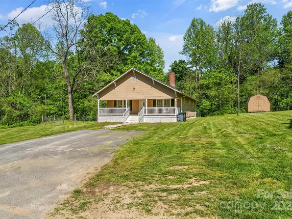 3181 Fay Lowman Rd, Connelly Springs, NC 28612