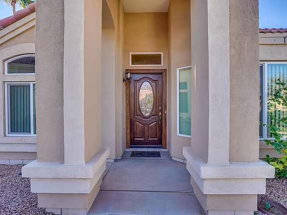 Front entryway