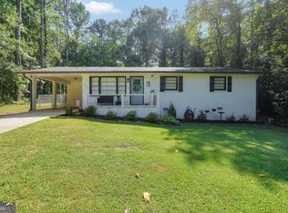 319 Elizabeth Ln, Griffin, GA 30223