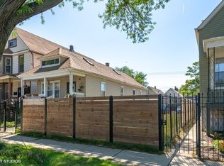8028 S South Shore Dr, Chicago, IL 60617