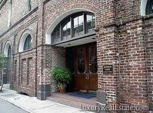 3 Queen St APT 201, Charleston, SC 29401