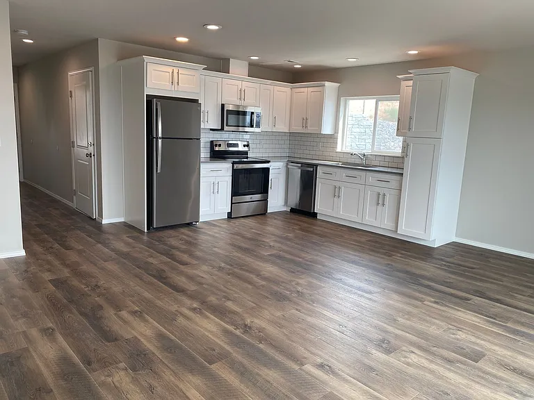 51 Phoebe Ln — Photo 6