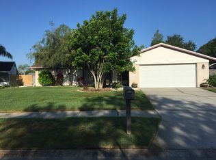 312 Fairwood Ct, Oldsmar, FL 34677