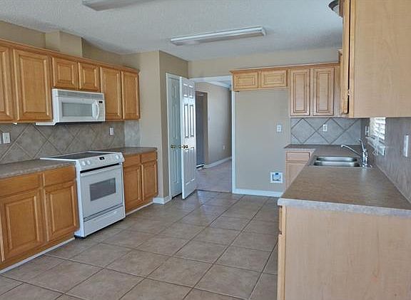 2nd image of 230 Penn Mill Lakes Blvd