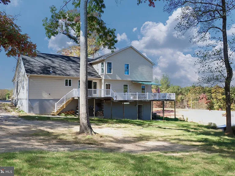 9216 Crandall Rd — Photo 20
