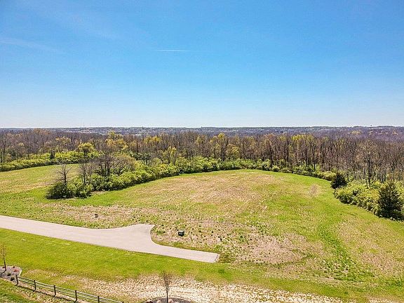 3rd image of 5100 Magie Hill Ln
