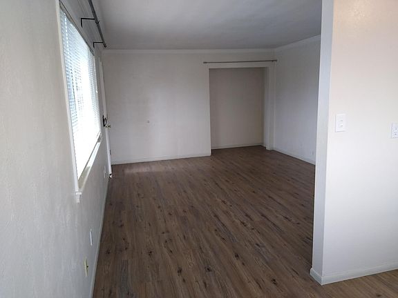 3rd image of 1115 N 12th St APT 7
