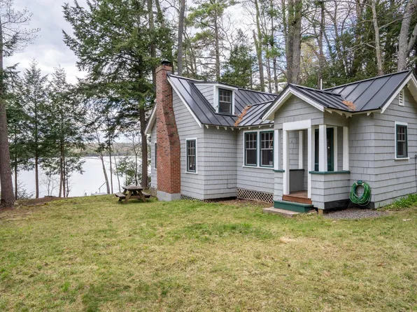 90 54th Fire Road, China, ME 04358