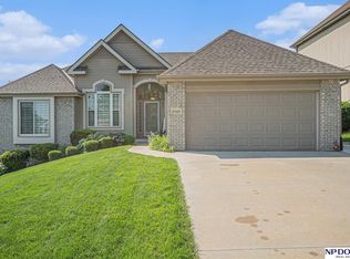 17335 Poppleton Ave, Omaha, NE 68130