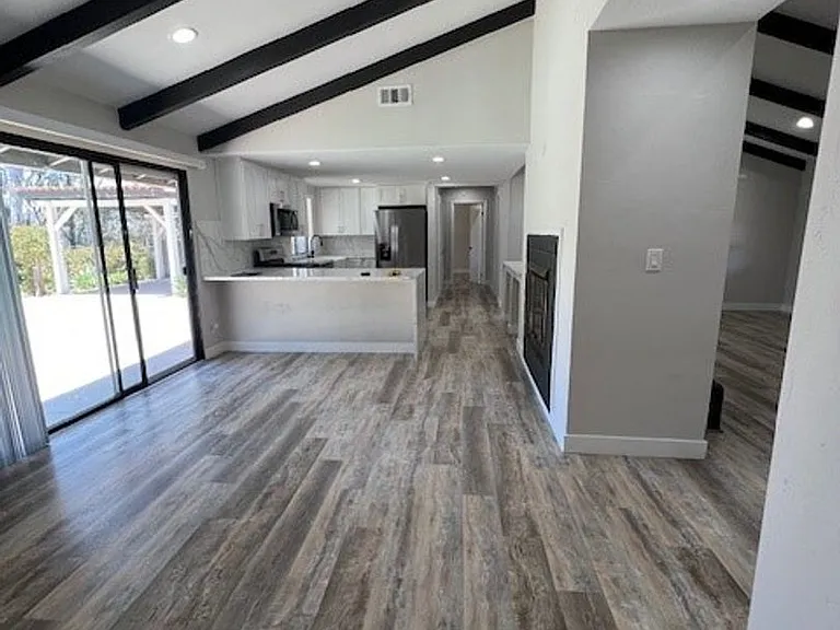 3297 Heide Ln — Photo 2