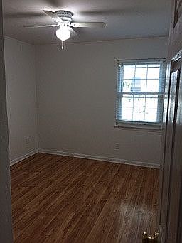 3rd image of 820 Maitland Dr
