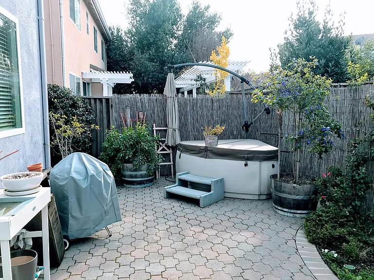 8751 Arbor St — Photo 21