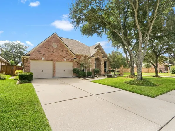 2622 Aztec Court, League City, TX 77573