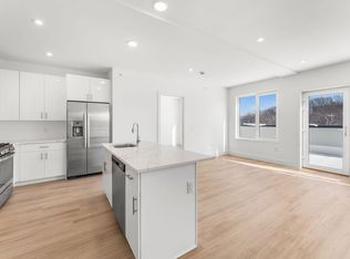 Liberty Ave, North Bergen, NJ 07047