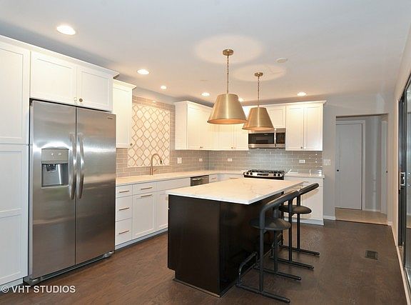 4th image of 2232 Valencia Dr
