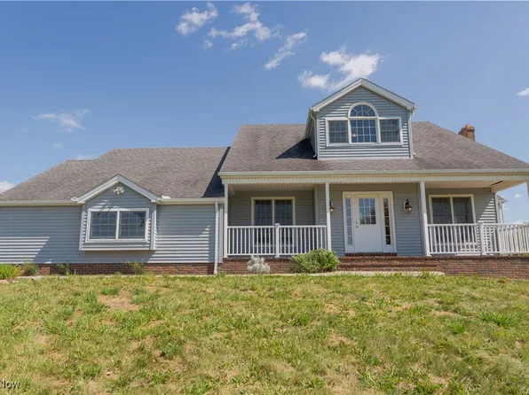 4974 Hartzell Ave NE, Paris, OH 44669