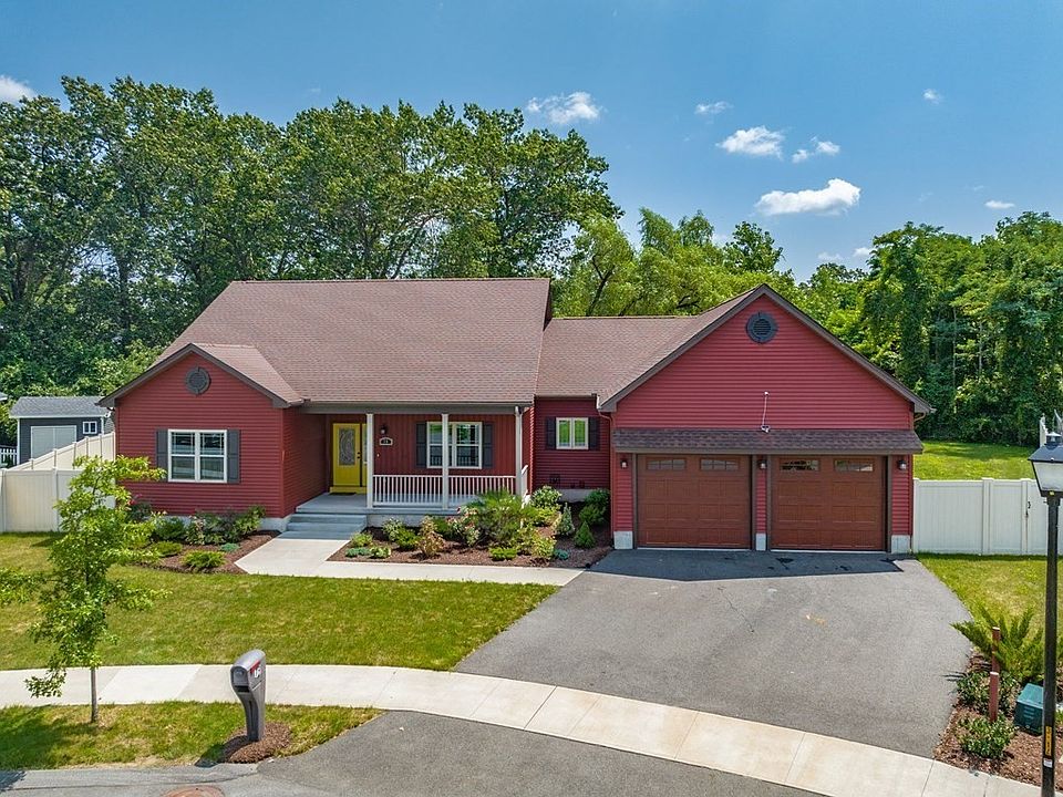 79 Elaine Cir, Springfield, MA 01109 MLS 73143193 Zillow