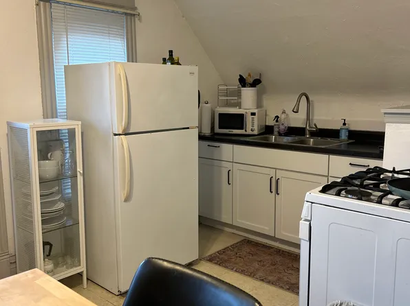 2766 S Logan Ave #2, Milwaukee, WI 53207