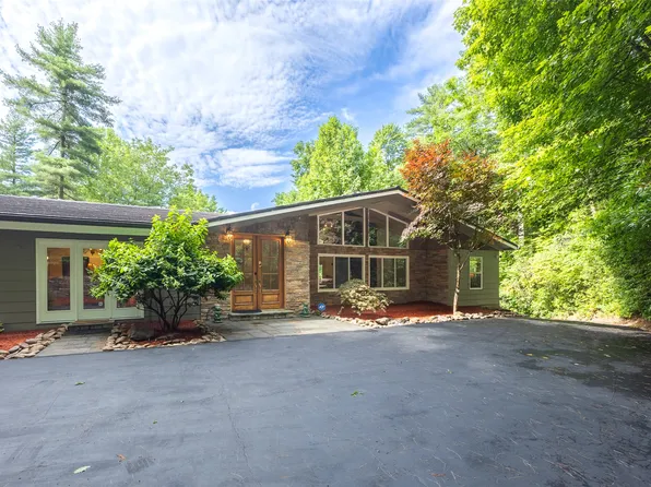 2133 W Christy Trail #1, Sapphire, NC 28774