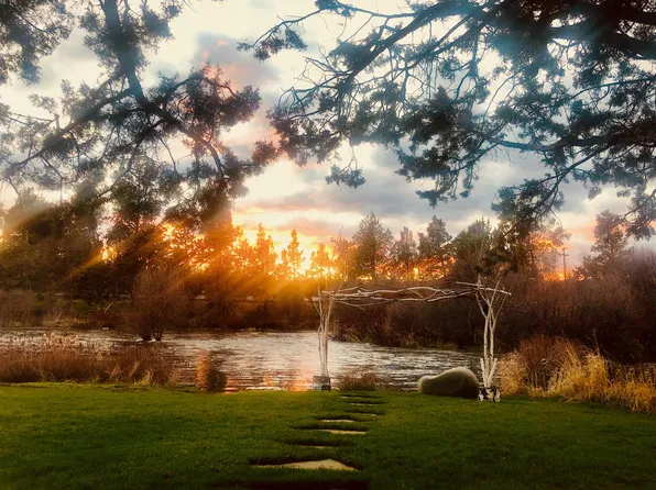 64785 Laidlaw Ln, Bend, OR 97703