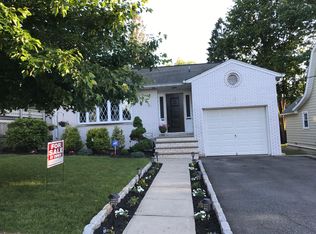 222 Harrison Ave, Hasbrouck Heights, NJ 07604