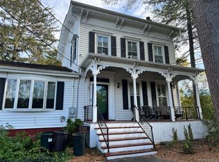 1731 Seamans Neck Rd, Seaford, NY 11783