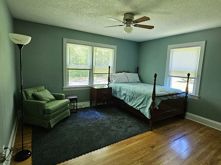 548 Greenway Dr — Photo 10