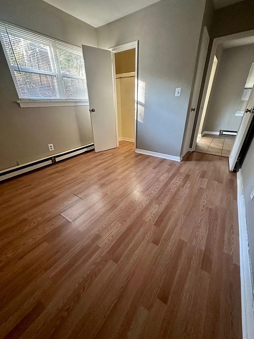 3301 Navajo — Photo 1