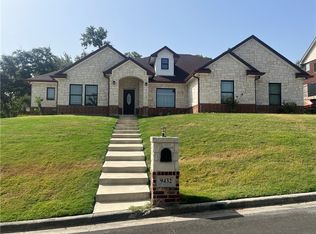 9432 Red River Dr, Woodway, TX 76712