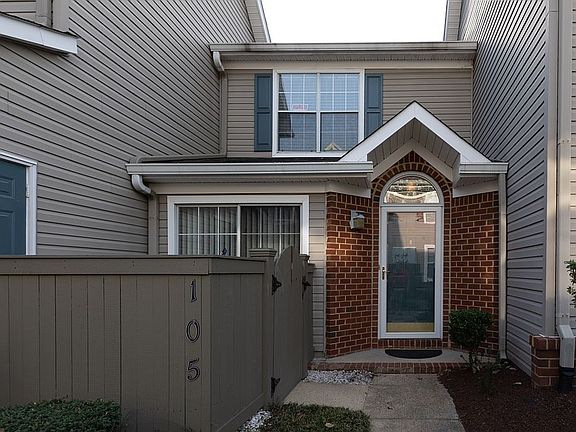 2nd image of 3837 Lasalle Dr APT 105
