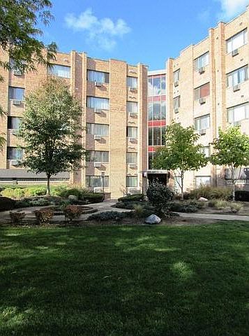 1st image of 5358 N Cumberland Ave APT 223