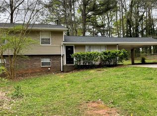 486 Valenti Ct, Riverdale, GA