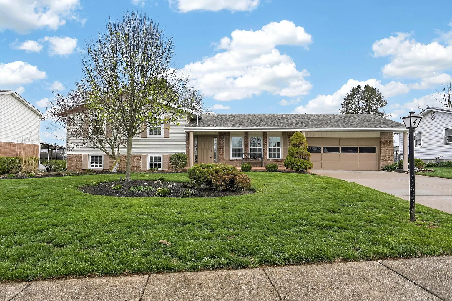4 Brookside Ct photo 1