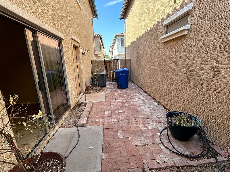 1st image of 17601 N 114th Ln