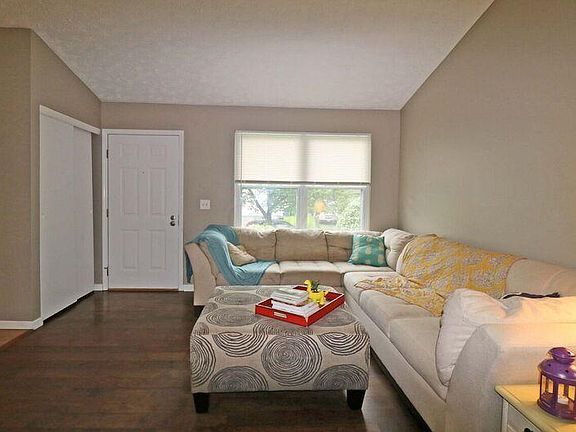 4th image of 3119 Strathaven Ct