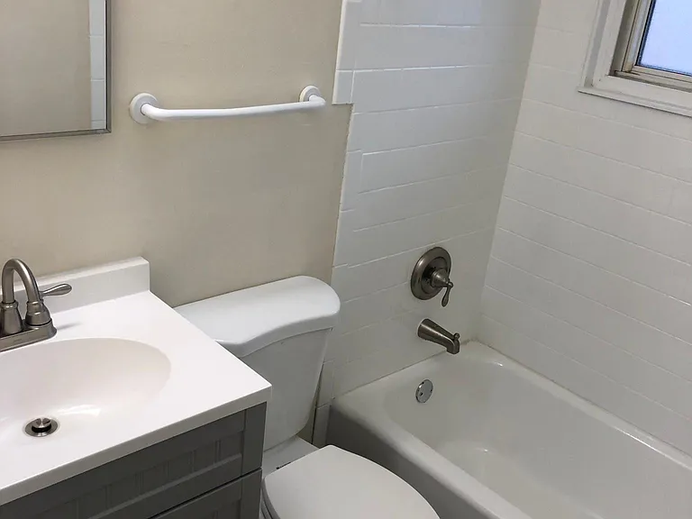 982 Kramer Ave #982 — Photo 7