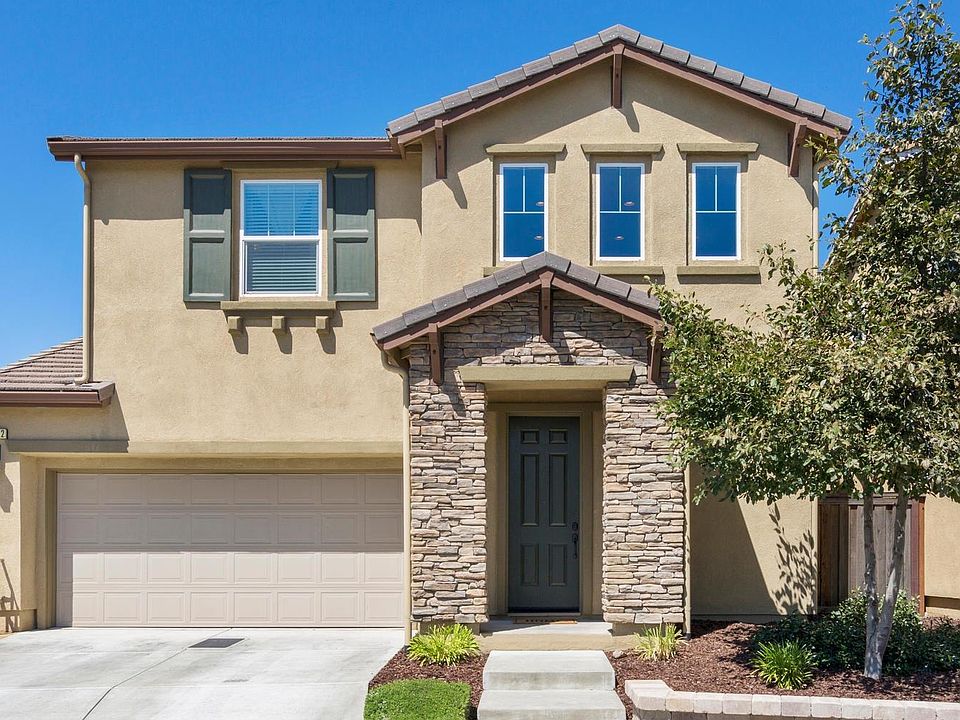 1st image of 1432 Bicker Cir