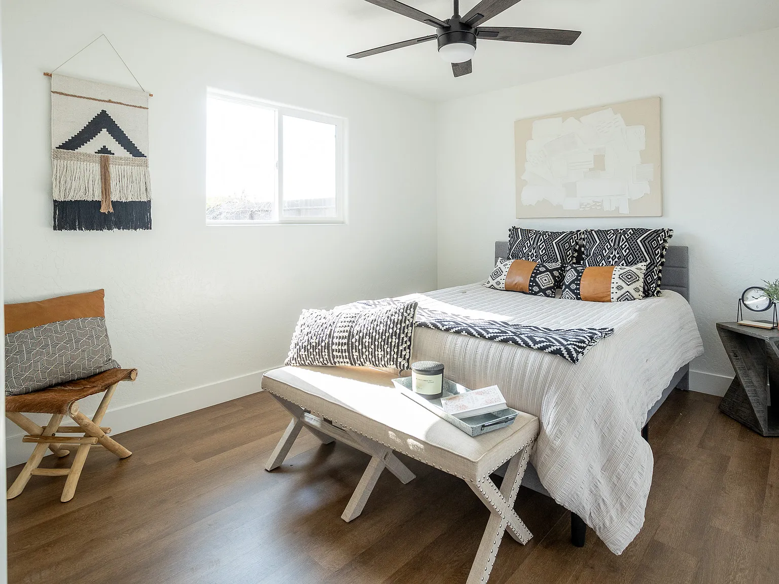 2 bed, 799 sqft, $1,940 — Photo 4