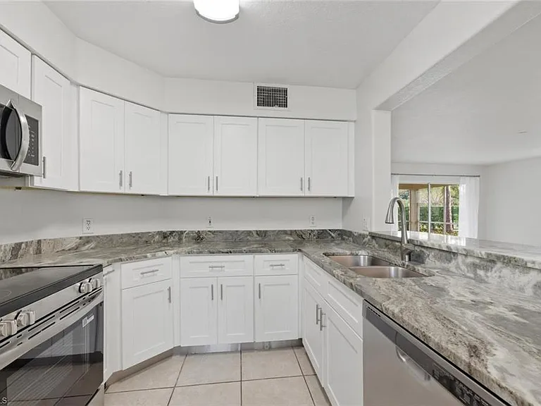 9570 Crescent Garden Dr #A-102 — Photo 14