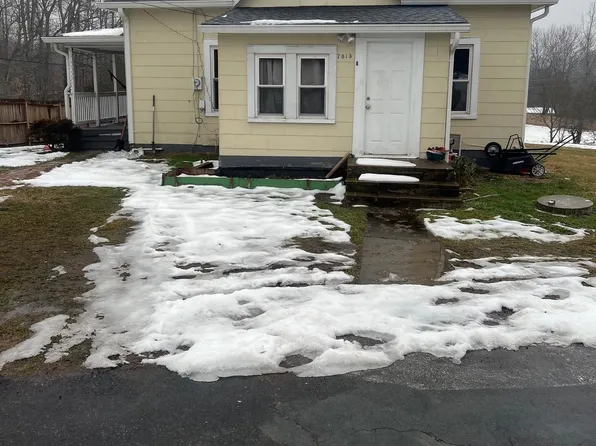 7815 Signal Hill Rd, Manassas, VA 20111