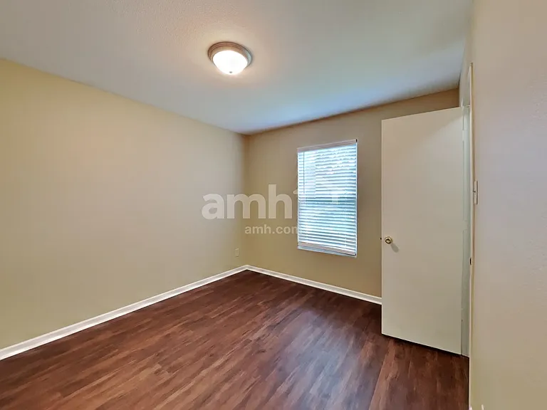 2361 Blackthorn Dr — Photo 21
