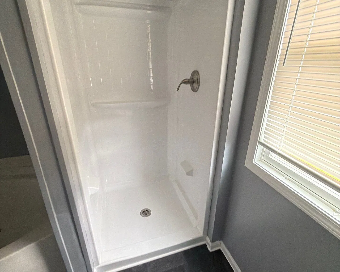 3 bed, 2.5 bath, 1860 sqft, $2,599 — Photo 4