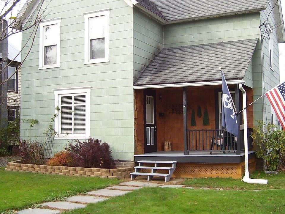 1st image of 24 Sherman Ave