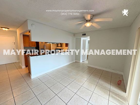 3rd image of 4469 Treehouse Ln