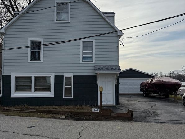 163 Eagle Point Rd #2, Fox Lake, IL 60020