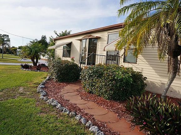 2nd image of 27880 Leatherwood Cir