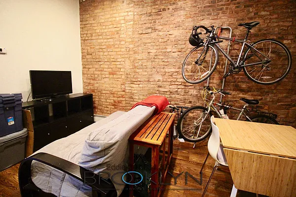 Rented by Superior Homes | media 33