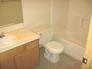 3rd image of 11504 NE 15th St